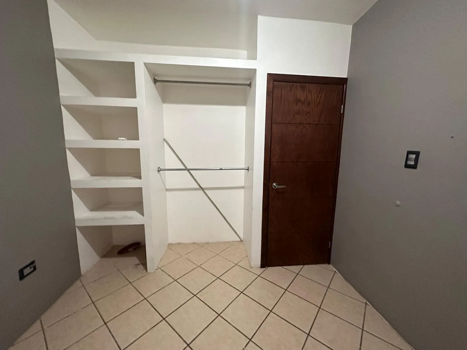 Casa en venta con ampliación en Villa del Roble en Mexicali, B.C.