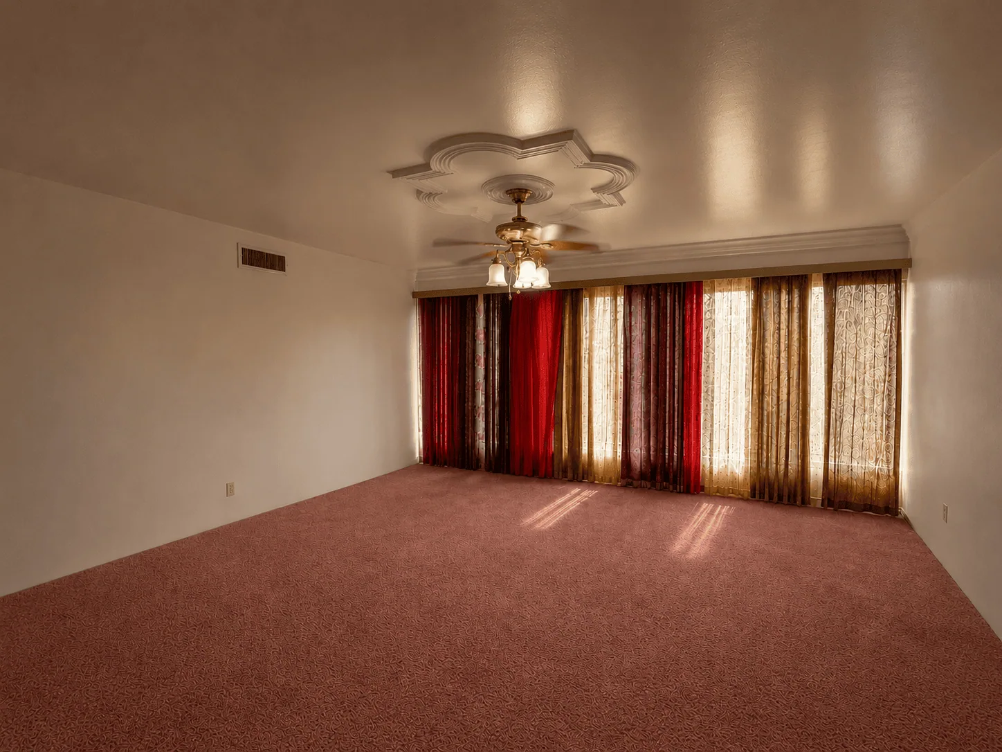 Casa en venta en la primera sección en Callejón Juarez 8 y 9 en S.L.R.C., Sonora.