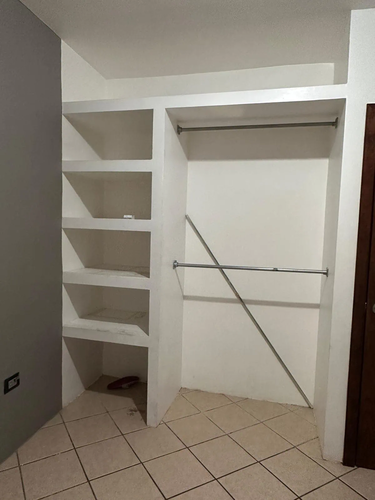 Casa en venta con ampliación en Villa del Roble en Mexicali, B.C.