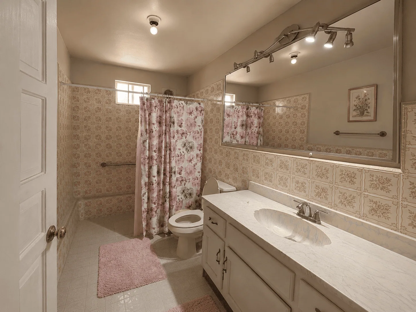 Casa en venta en la primera sección en Callejón Juarez 8 y 9 en S.L.R.C., Sonora.
