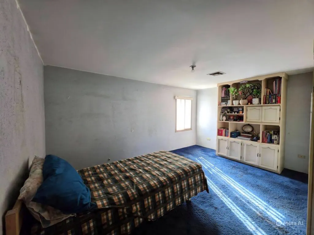Casa en venta en Jardines del Lago con terreno muy amplio en Mexicali, B.C.